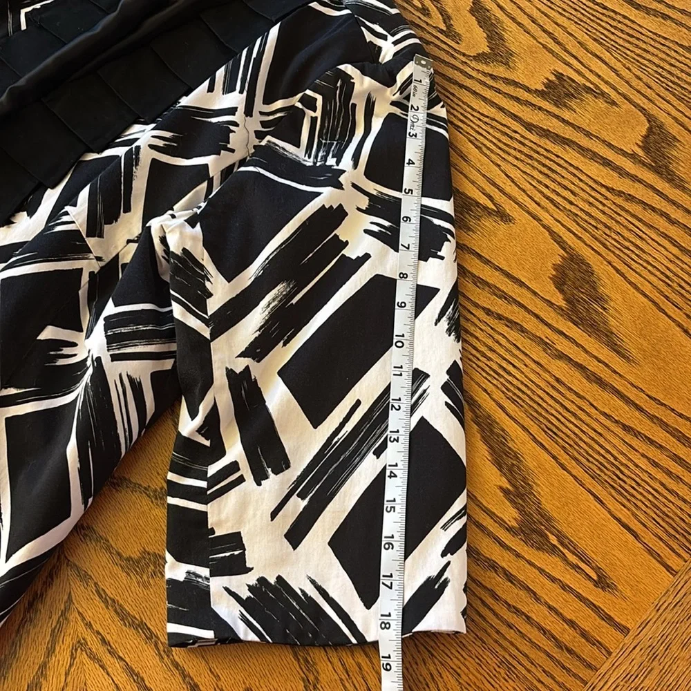 Dressbarn Woman black and white dress jacket - Picture 5 of 8